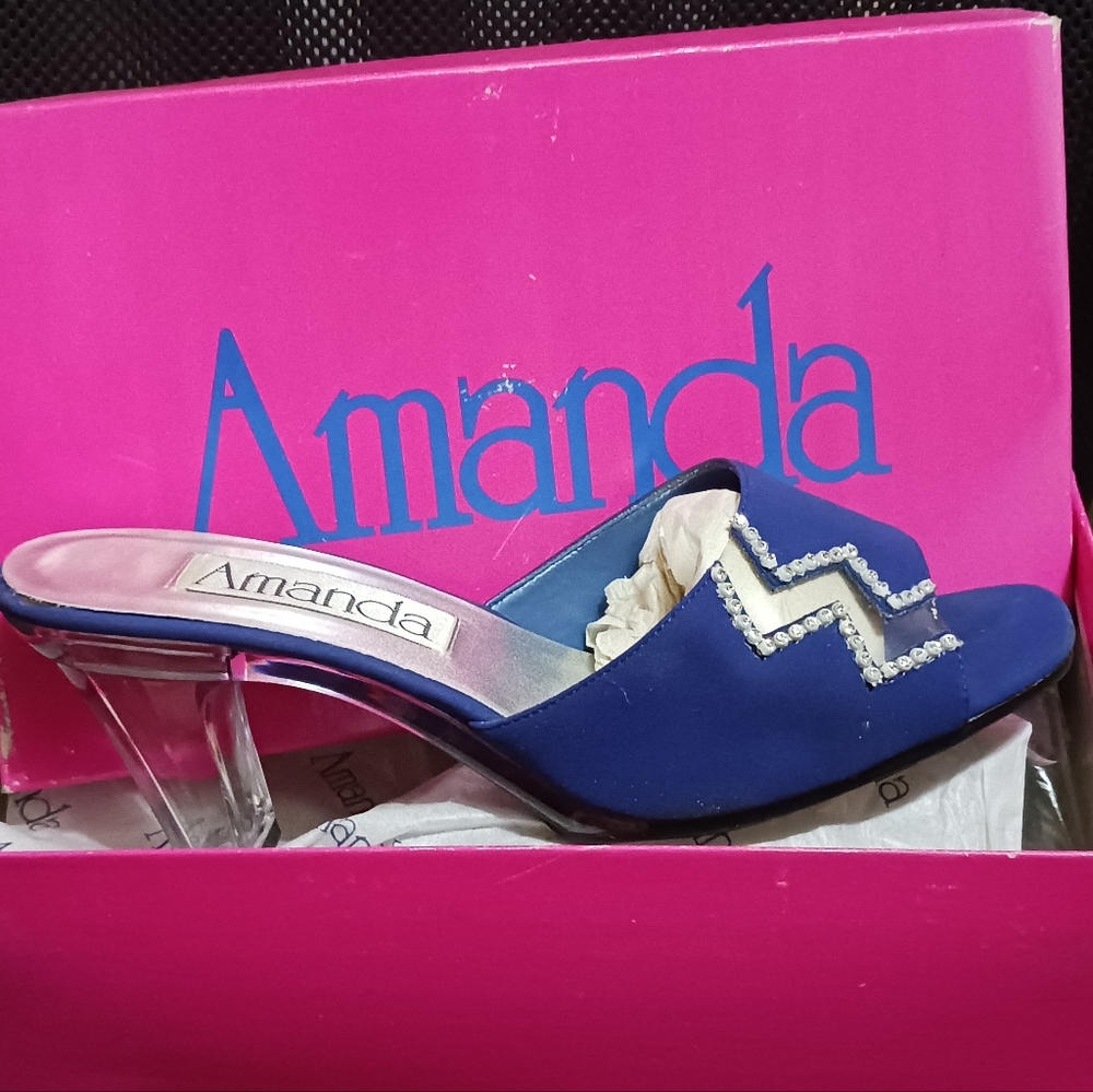 D Myers and Sons inc Royal Blue Womens heals size 9